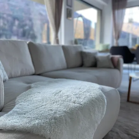 Apartman Burg View Im Herzen Von Am Ossiachersee *