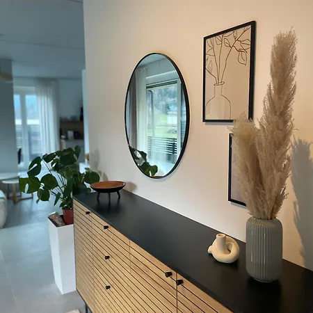 Burg View Im Herzen Von Am Ossiachersee Apartmán *