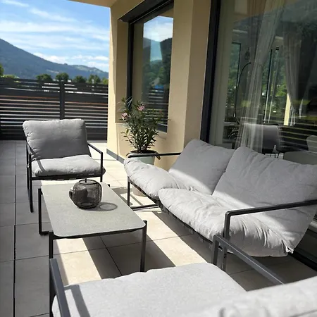 Burg View Im Herzen Von Am Ossiachersee Treffen