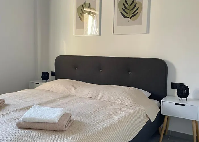 Burg View Im Herzen Von Am Ossiachersee *