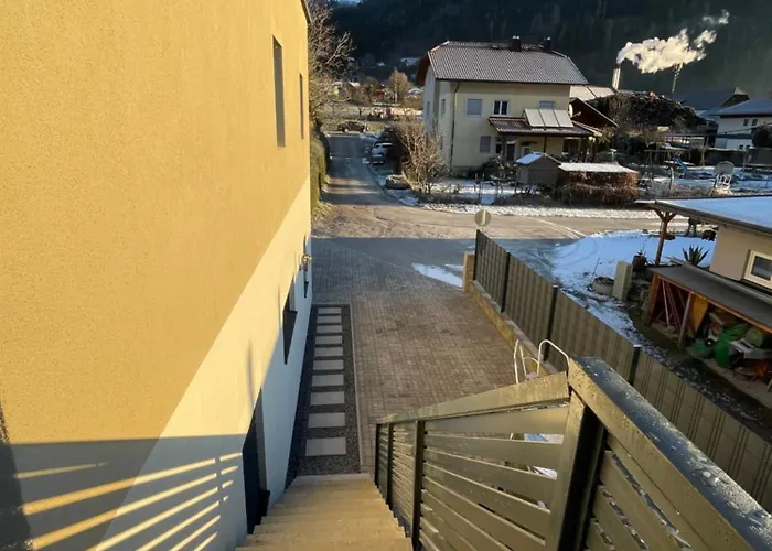 Burg View Im Herzen Von Am Ossiachersee